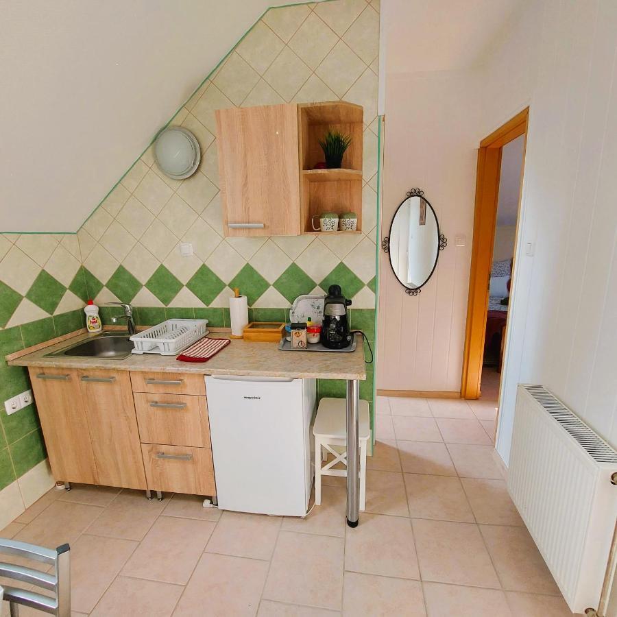 Apartment Jokai Vendeghaz Egerszalok
