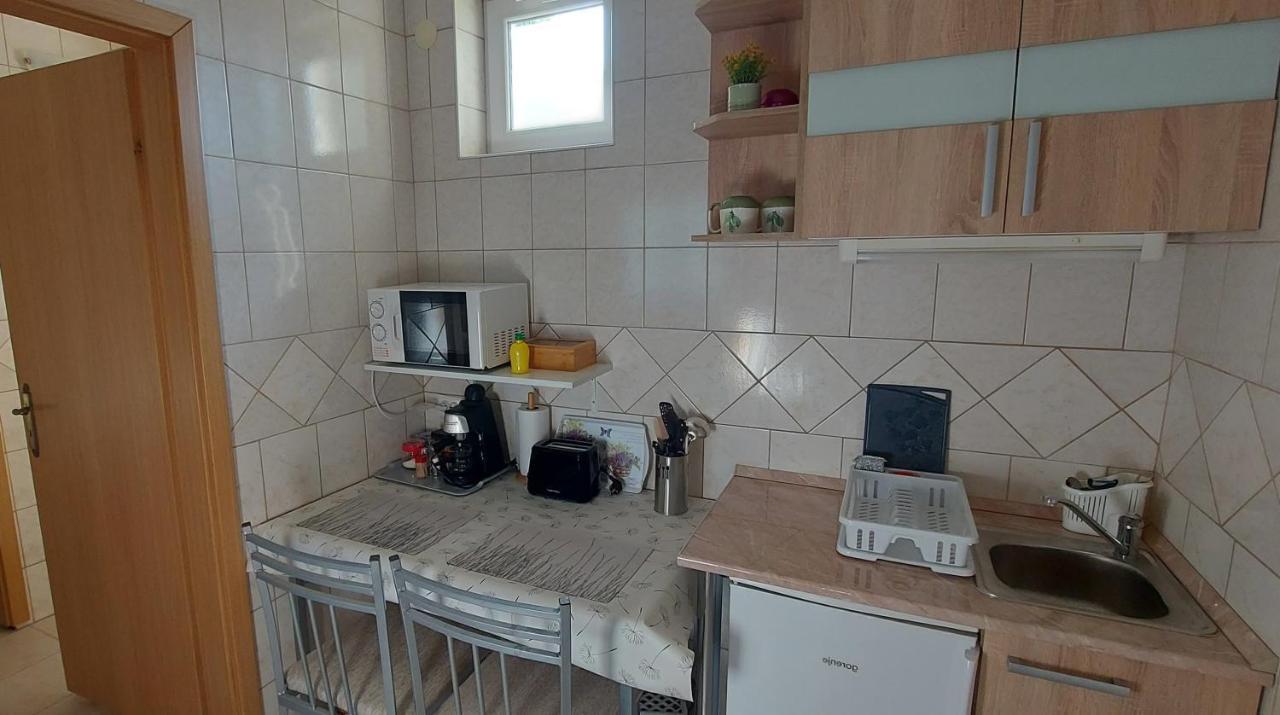 Jokai Vendeghaz Apartment